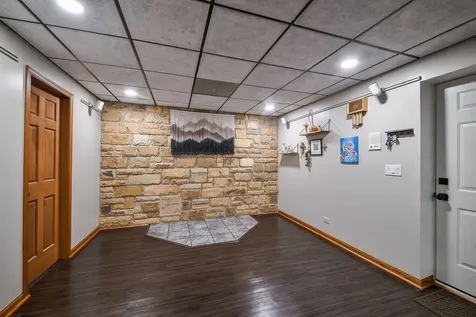 41W165 Dillonfield Drive Elburn IL 60119