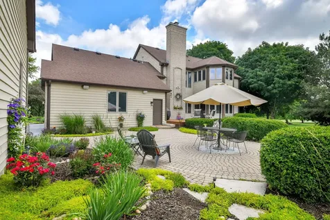 41W165 Dillonfield Drive Elburn IL 60119