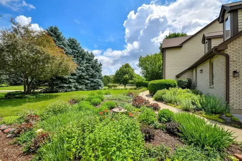 41W165 Dillonfield Drive Elburn IL 60119