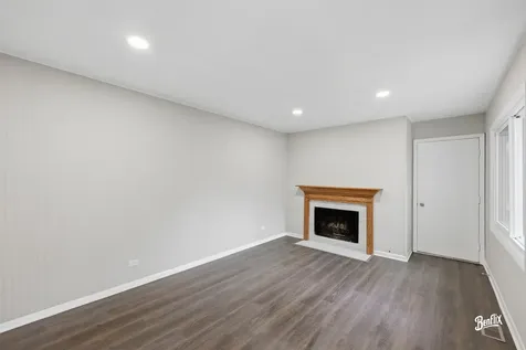 888 Swan Boulevard Deerfield IL 60015