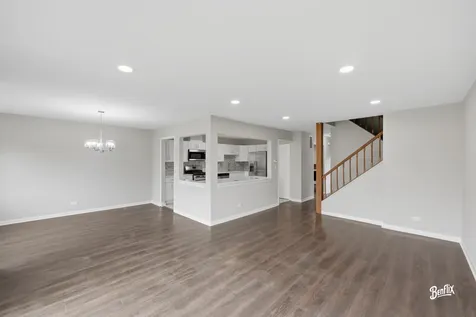 888 Swan Boulevard Deerfield IL 60015