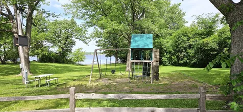 42509 North Lake Drive Antioch IL 60002