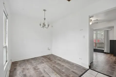 173 Williamsburg Road Country Club Hills IL 60478