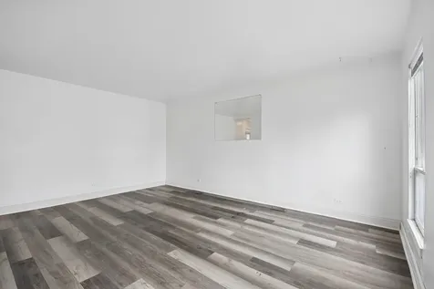 173 Williamsburg Road Country Club Hills IL 60478