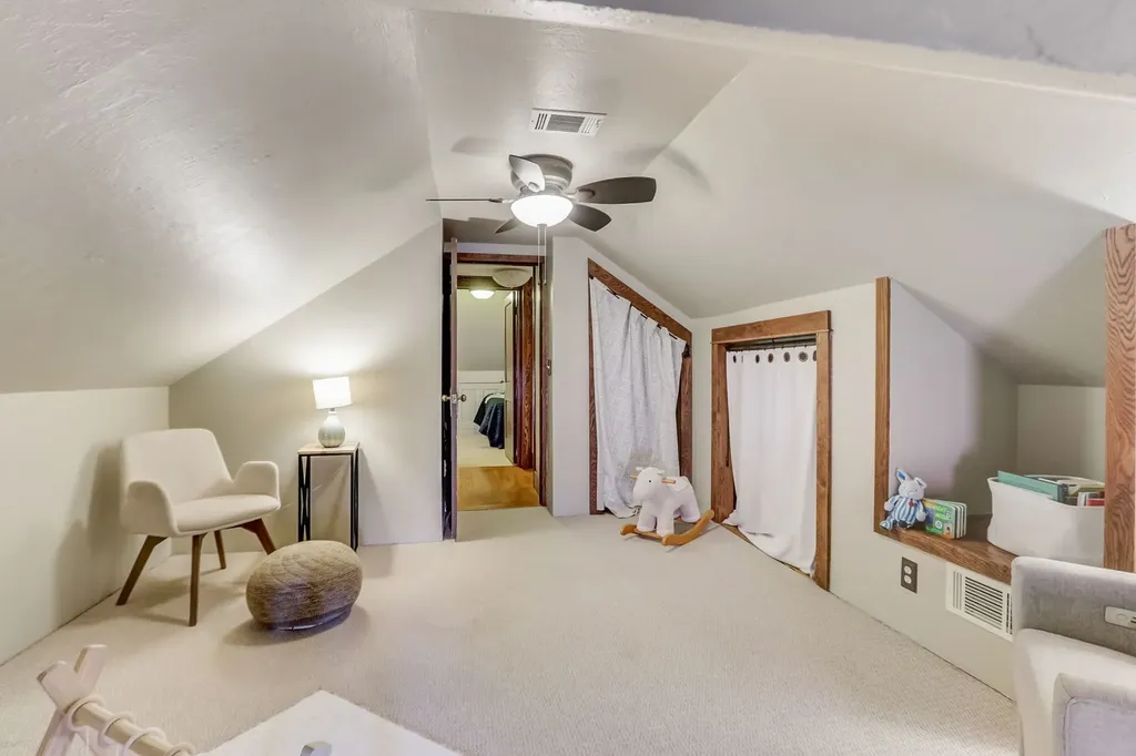 835 North Ellsworth Street Naperville IL 60563