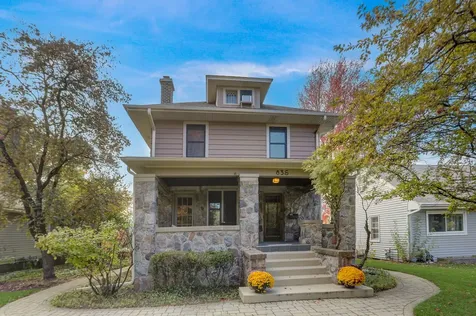 835 North Ellsworth Street Naperville IL 60563