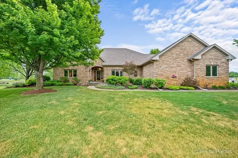 8316 Eagle Ridge Spring Grove IL 60081