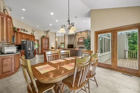 8316 Eagle Ridge Spring Grove IL 60081