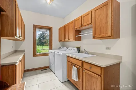 8316 Eagle Ridge Spring Grove IL 60081