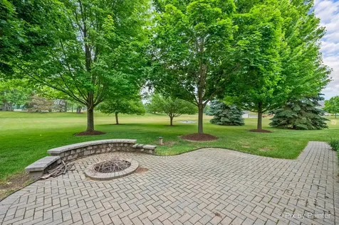 8316 Eagle Ridge Spring Grove IL 60081