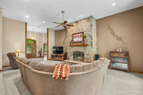 8316 Eagle Ridge Spring Grove IL 60081