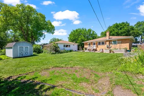 705 North Drury Lane Arlington Heights IL 60004