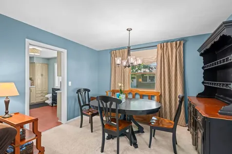705 North Drury Lane Arlington Heights IL 60004