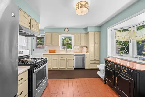 705 North Drury Lane Arlington Heights IL 60004