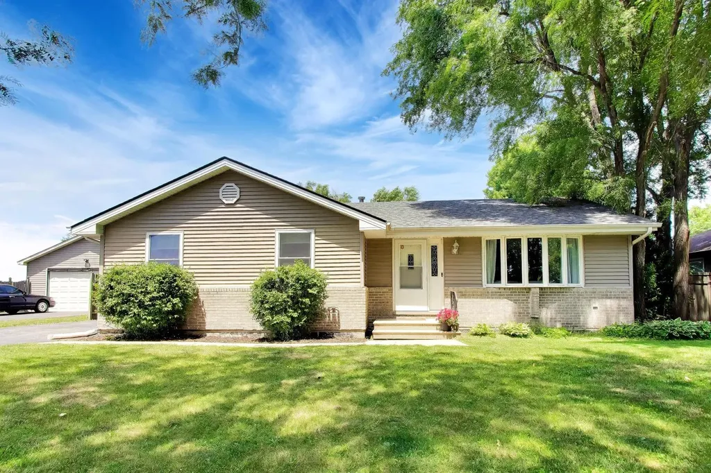 6503 Bazz Drive Plainfield IL 60586