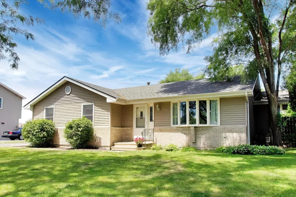 6503 Bazz Drive Plainfield IL 60586
