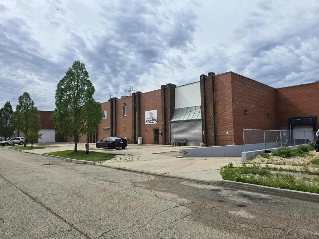 4820 West Washington Street Skokie IL 60076
