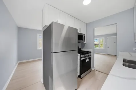 14018 South Finley Avenue Robbins IL 60472