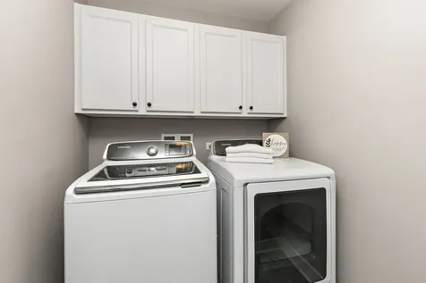 4275 Fiona Lane Lisle IL 60532