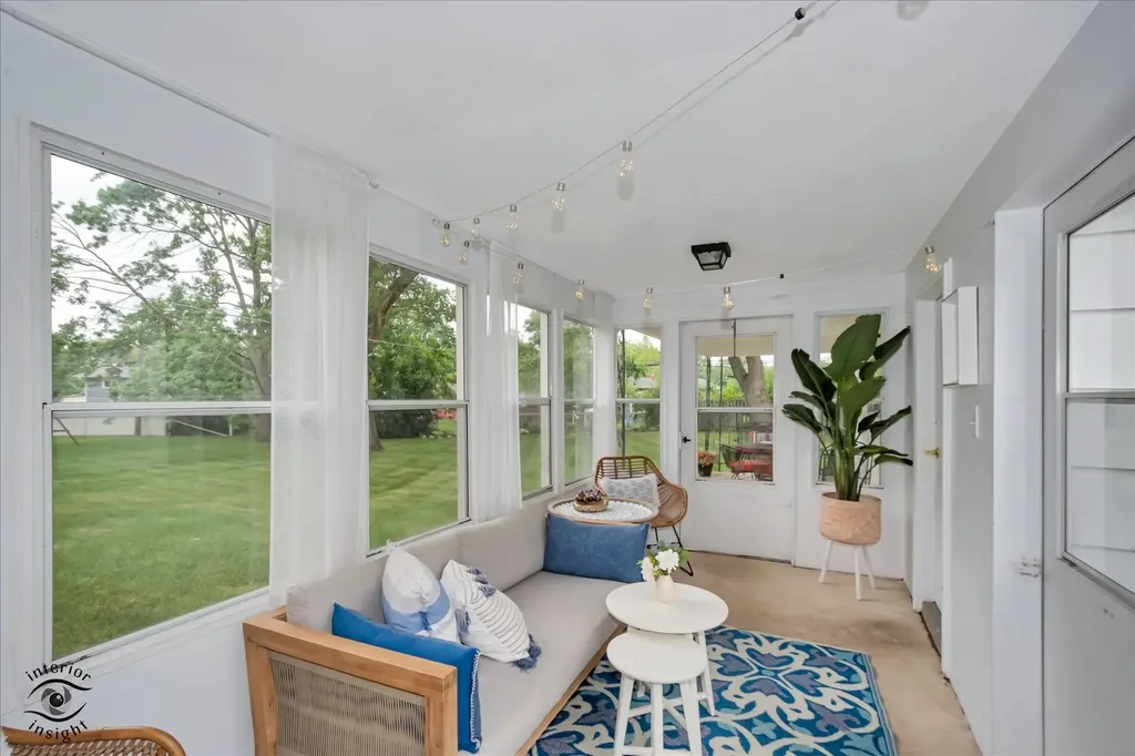 589 Inverness Road Lisle IL 60532