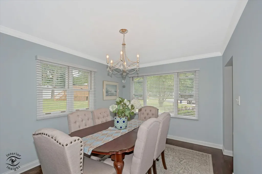 589 Inverness Road Lisle IL 60532