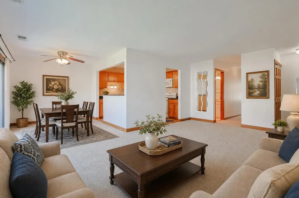 220 Oak Knoll Court Schaumburg IL 60193