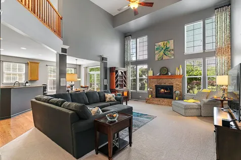 2700 Oak Drive West Dundee IL 60118