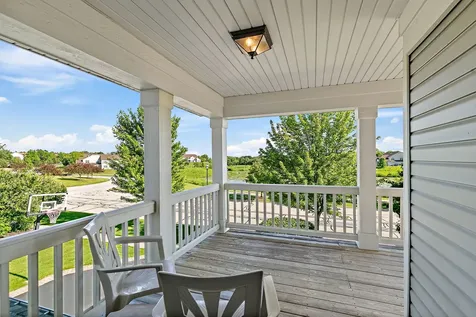 2700 Oak Drive West Dundee IL 60118
