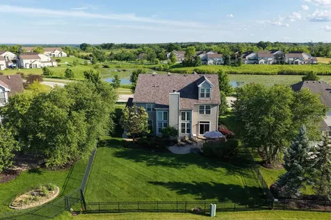 2700 Oak Drive West Dundee IL 60118