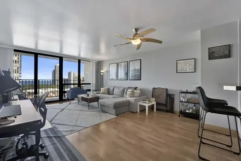 1636 North Wells Street Chicago IL 60614