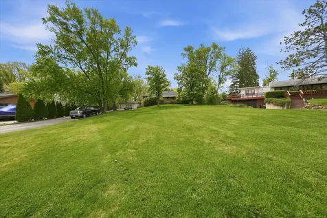 8351 West 99th Street Palos Hills IL 60465