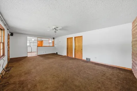 8351 West 99th Street Palos Hills IL 60465
