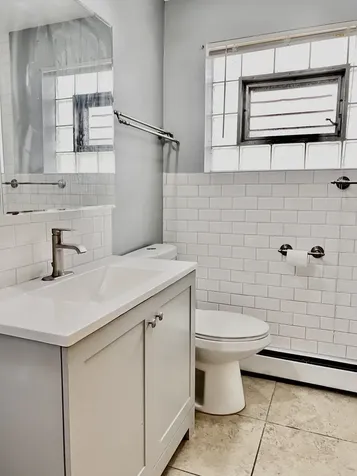 5217 West 87th Street Oak Lawn IL 60453