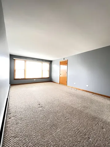 5217 West 87th Street Oak Lawn IL 60453