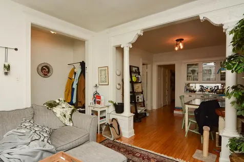 1027 North Honore Street Chicago IL 60622