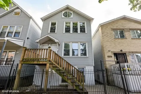 2443 North Greenview Avenue Chicago IL 60614