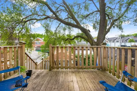 2443 North Greenview Avenue Chicago IL 60614