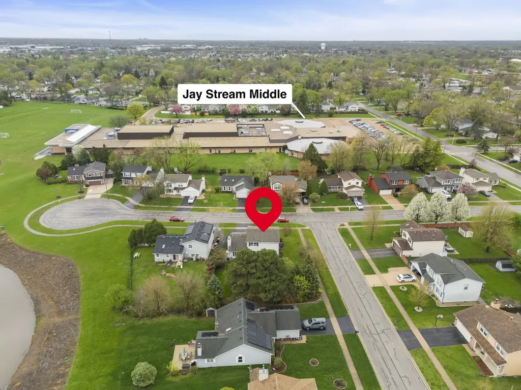 297 Springbrook Lane Carol Stream IL 60188