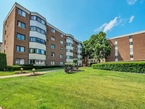 5500 Lincoln Avenue Morton Grove IL 60053