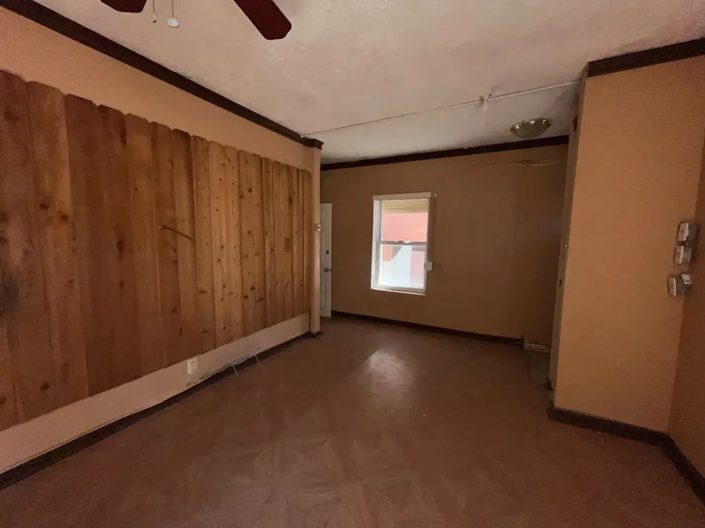 3736 South Calumet Avenue Chicago IL 60653