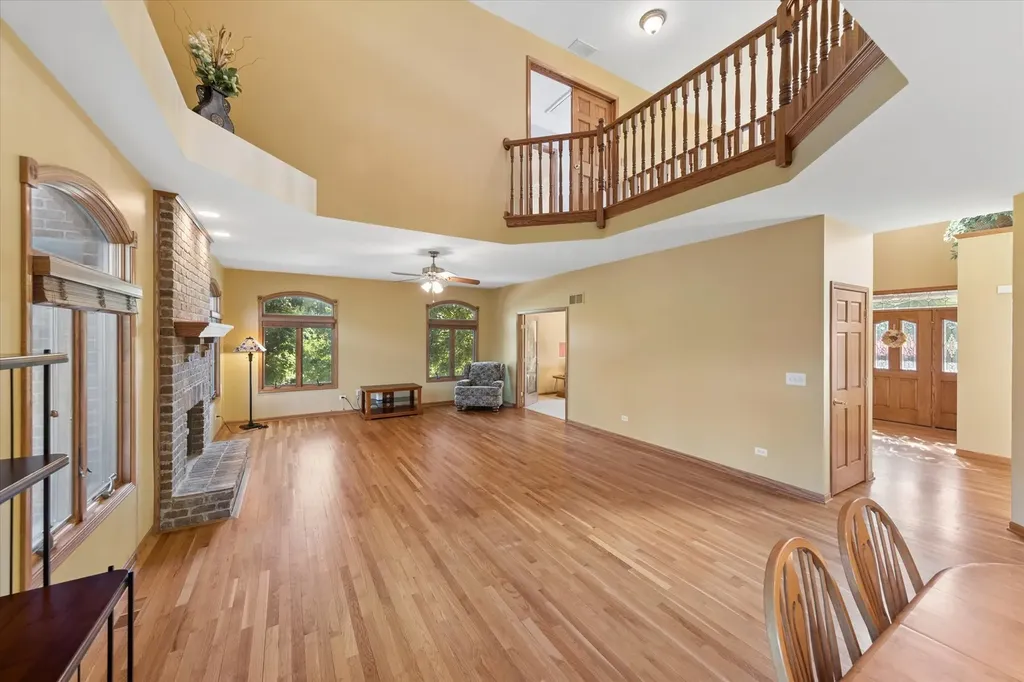 14141 Persimmon Drive Orland Park IL 60467
