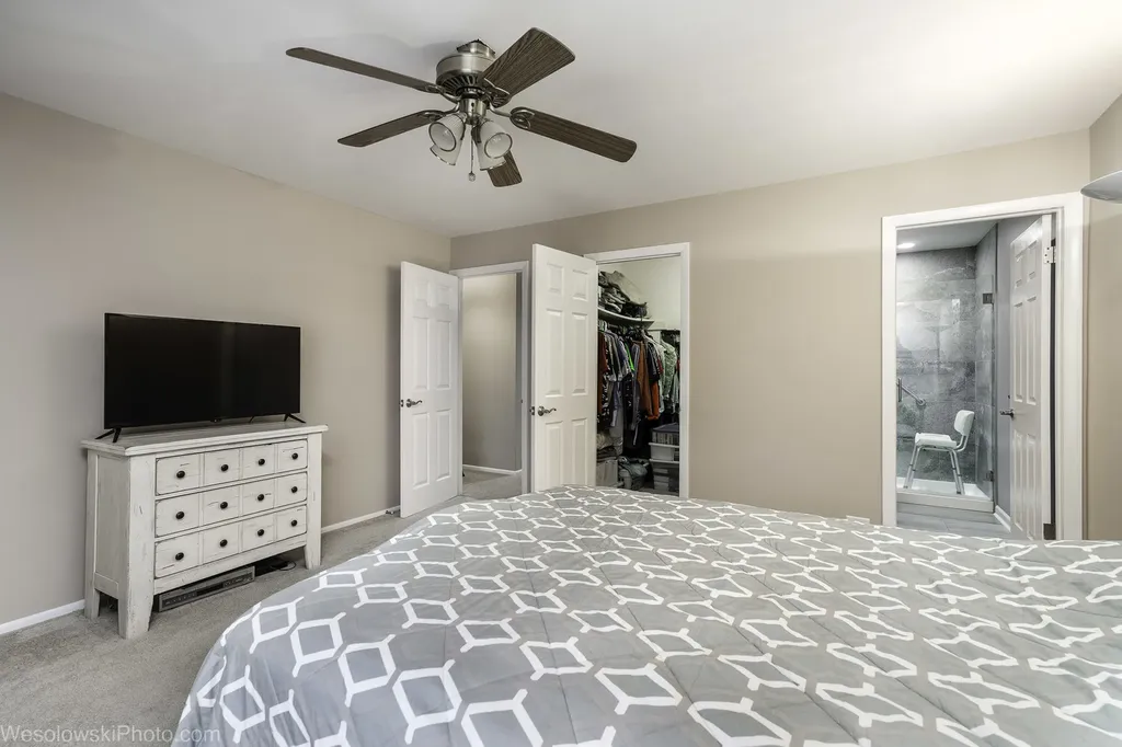 2950 Northampton Drive Rolling Meadows IL 60008