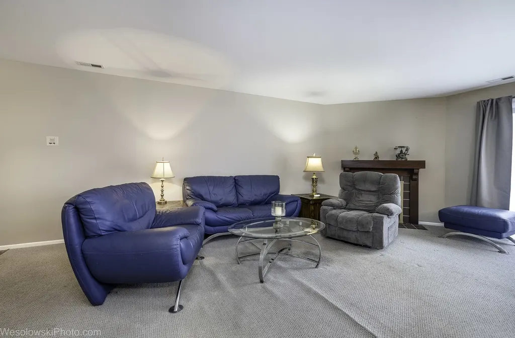2950 Northampton Drive Rolling Meadows IL 60008