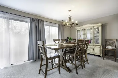 2950 Northampton Drive Rolling Meadows IL 60008