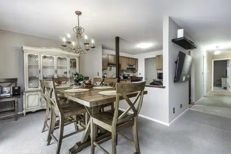 2950 Northampton Drive Rolling Meadows IL 60008