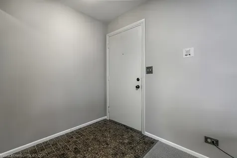 2950 Northampton Drive Rolling Meadows IL 60008