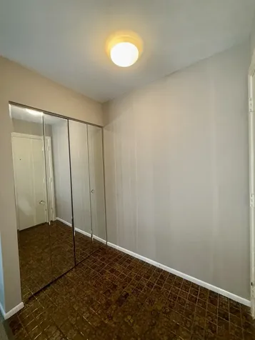2950 Northampton Drive Rolling Meadows IL 60008