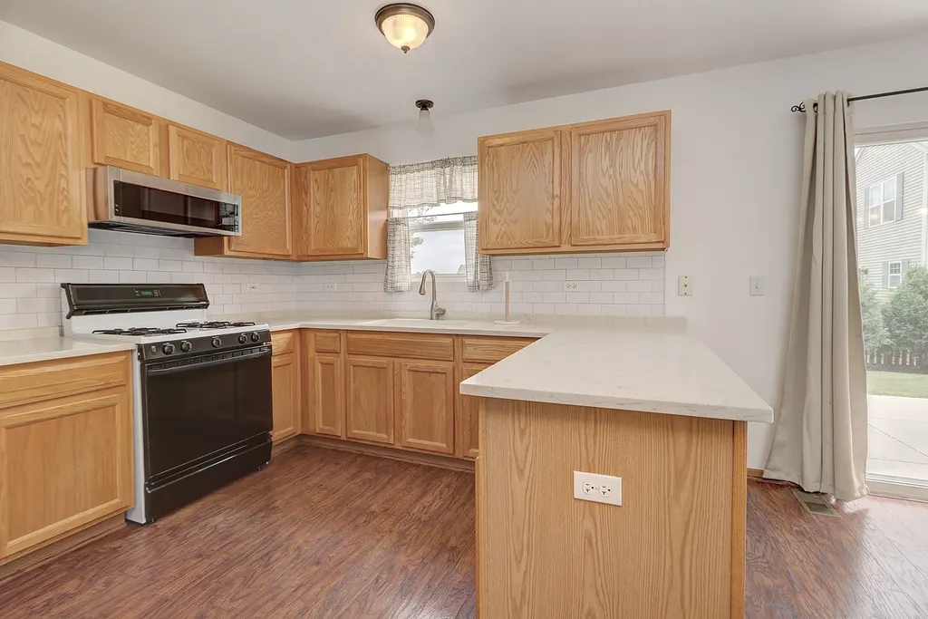 1610 Lake Pointe Court Plainfield IL 60586