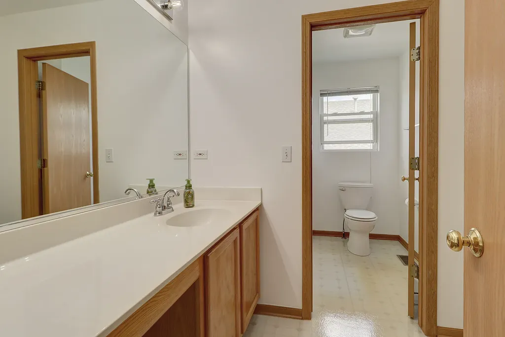 1610 Lake Pointe Court Plainfield IL 60586