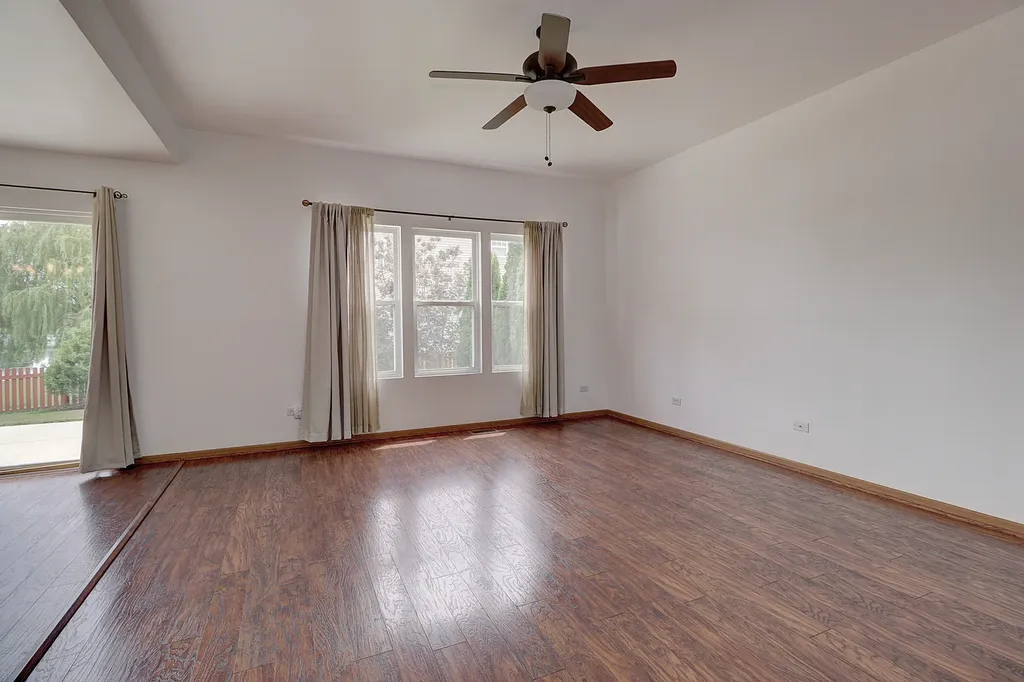 1610 Lake Pointe Court Plainfield IL 60544